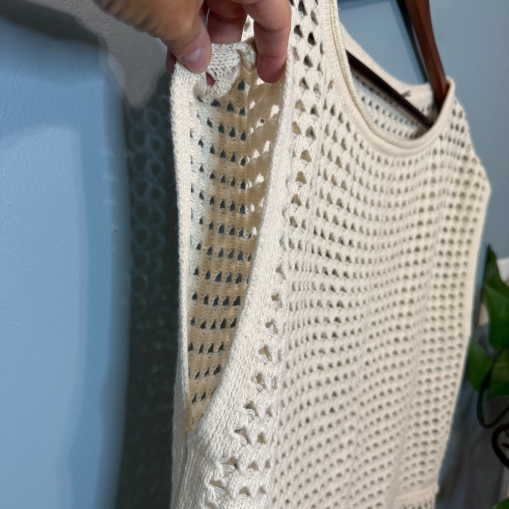 Elie Tahari Pandora Wool Cashmere Open Knit Sweater Poncho Fringe. Cream. XS - Picture 7 of 11